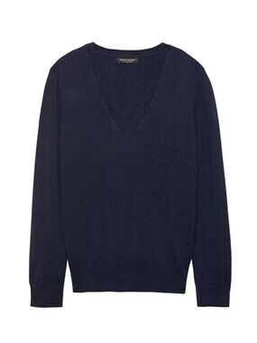 Petite Cashmere V-Neck Sweater